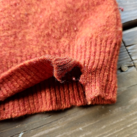 BYFORD Vintage 100% Wool V-Neck Sweater, Orange, Womens Size Medium - Picture 9 of 9